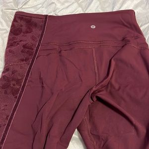 Lululemon Wunder under high rise crop flocked 21”